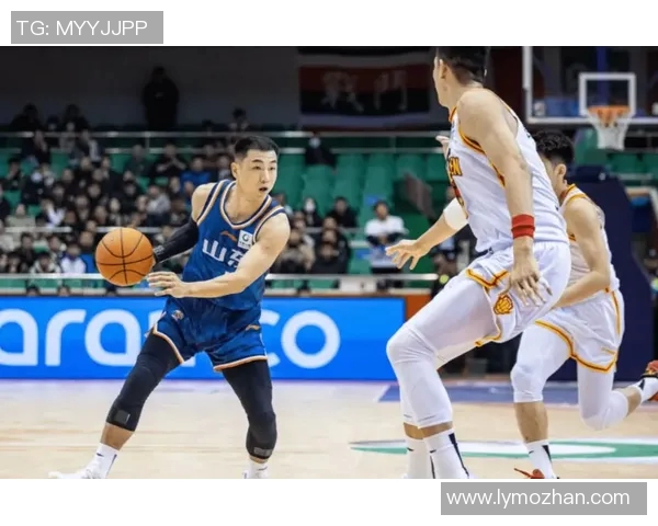南京篮球队反击战术解析与球队深度剖析